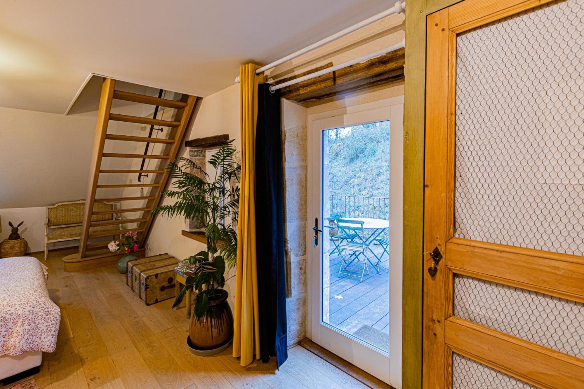 Le Domaine Des Carriers Bed & Breakfast Chevroches Room photo