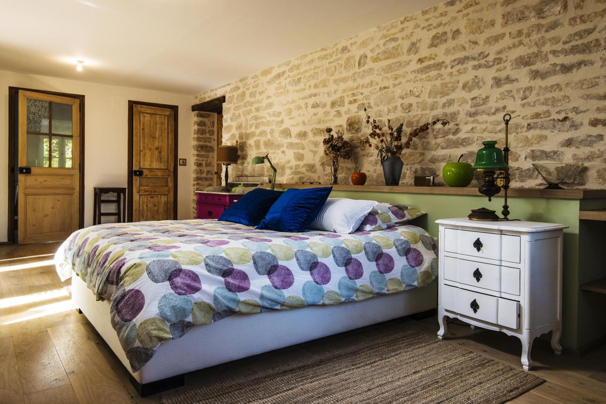 Le Domaine Des Carriers Bed & Breakfast Chevroches Room photo