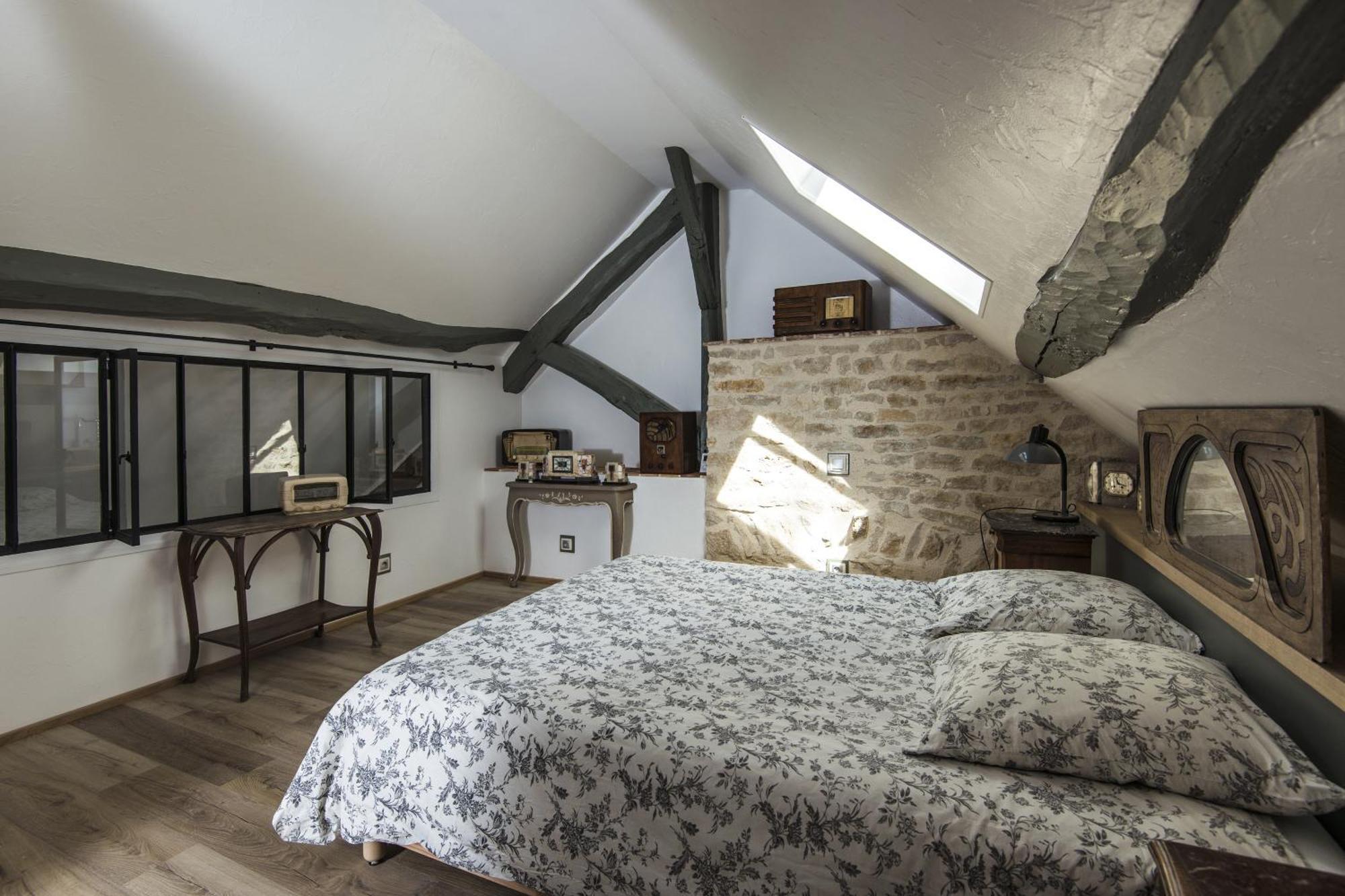 Le Domaine Des Carriers Bed & Breakfast Chevroches Room photo